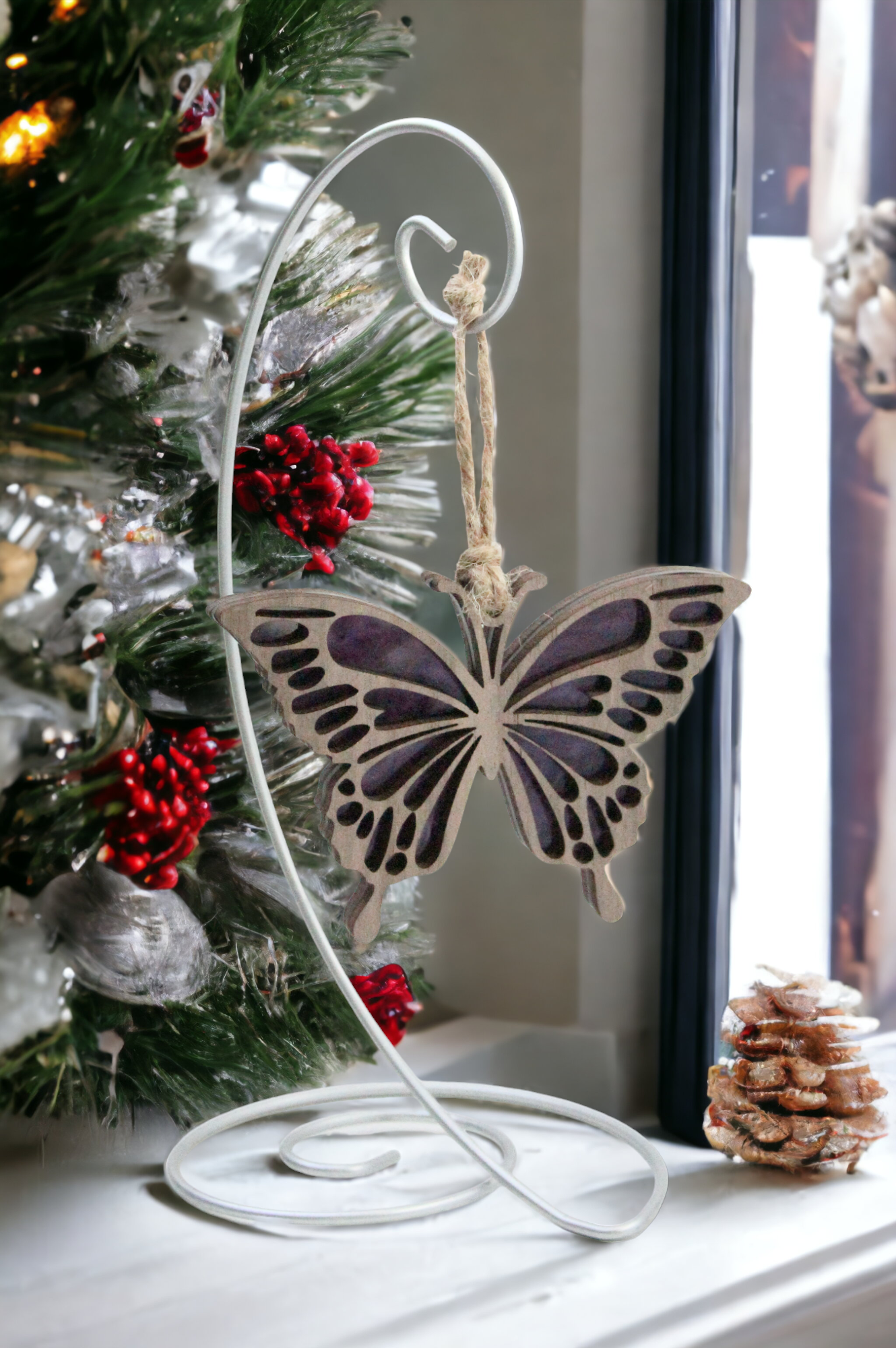 butterfly tree  Purple christmas tree, Holiday christmas tree